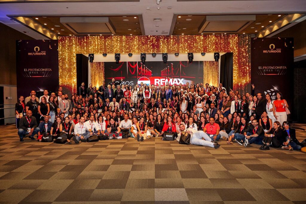 REMAX Dominicana se consolida como referente regional con su convención nacional REUNIDOS 2025
