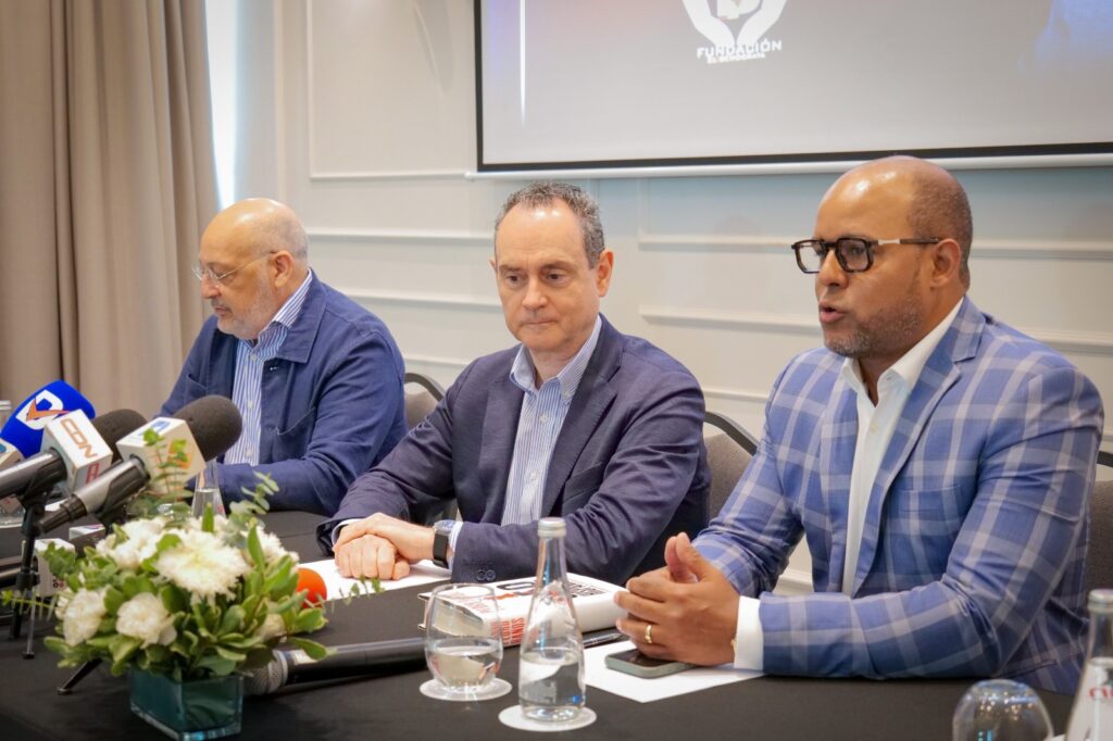 Pedro Baños Bajo trae su visión de una “Geohispanidad” a República Dominicana