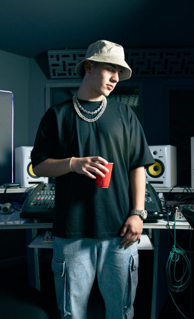 Daico conecta con las emociones en su nuevo sencillo “Dejavú”