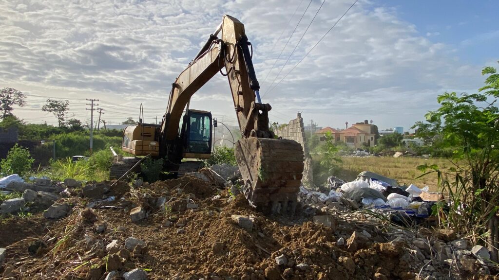 ASDN libera más de 3,500 m² de espacio público en Los Guaricanos