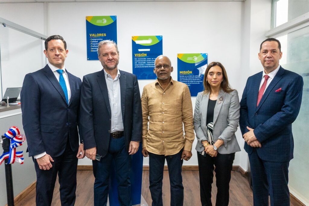 Boca Chica da un paso firme hacia la formalización empresarial con nuevo Quiosco del Registro Mercantil