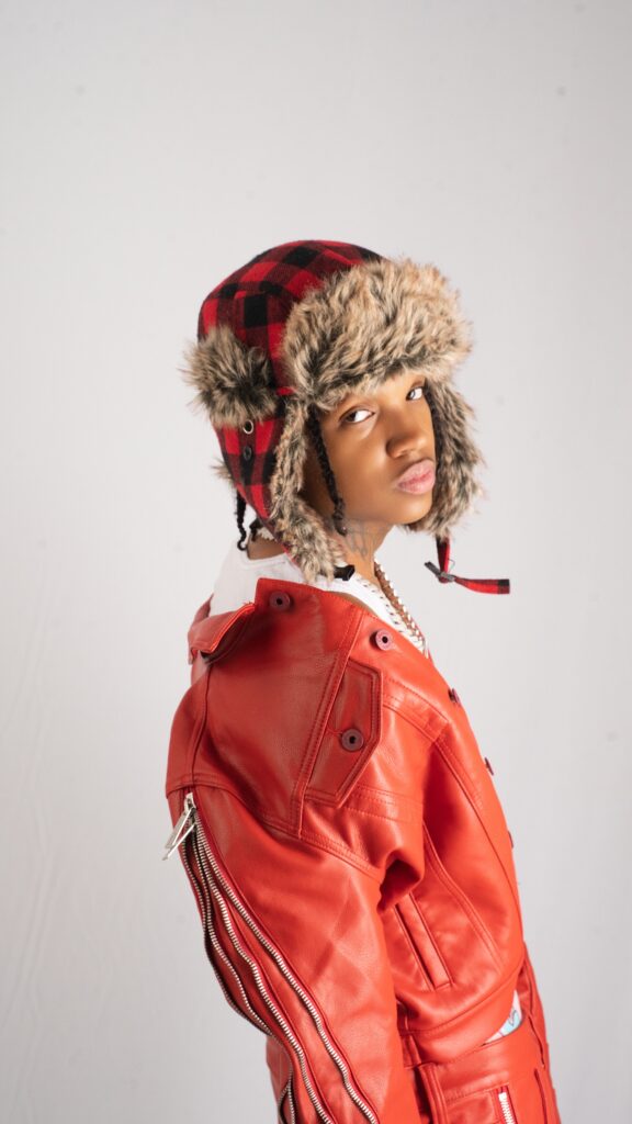 Lomiiel anuncia su nuevo álbum “Blesss” y se perfila como el fenómeno urbano del momento