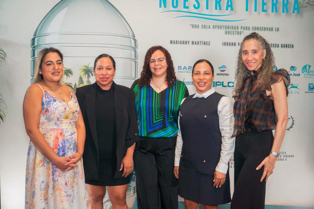 Presentan documental “Nuestra Tierra”, una mirada íntima a la naturaleza y cultura de RD