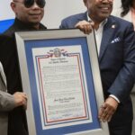 Cámara De Diputados reconoce al neurocirujano José Antonio Peguero Calzada y al cantante de bachata Joe Veras