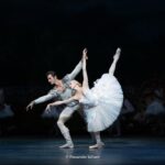 Gala Benéfica de Estrellas de la Danza Mundial incluye piezas con trajes de Oscar de la Renta