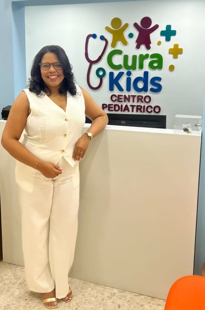 La Dra. Helen Díaz inicia una nueva etapa profesional en Cura Kids Centro Pediátrico