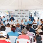 Carolina Mejía lleva soluciones al sector La Puya