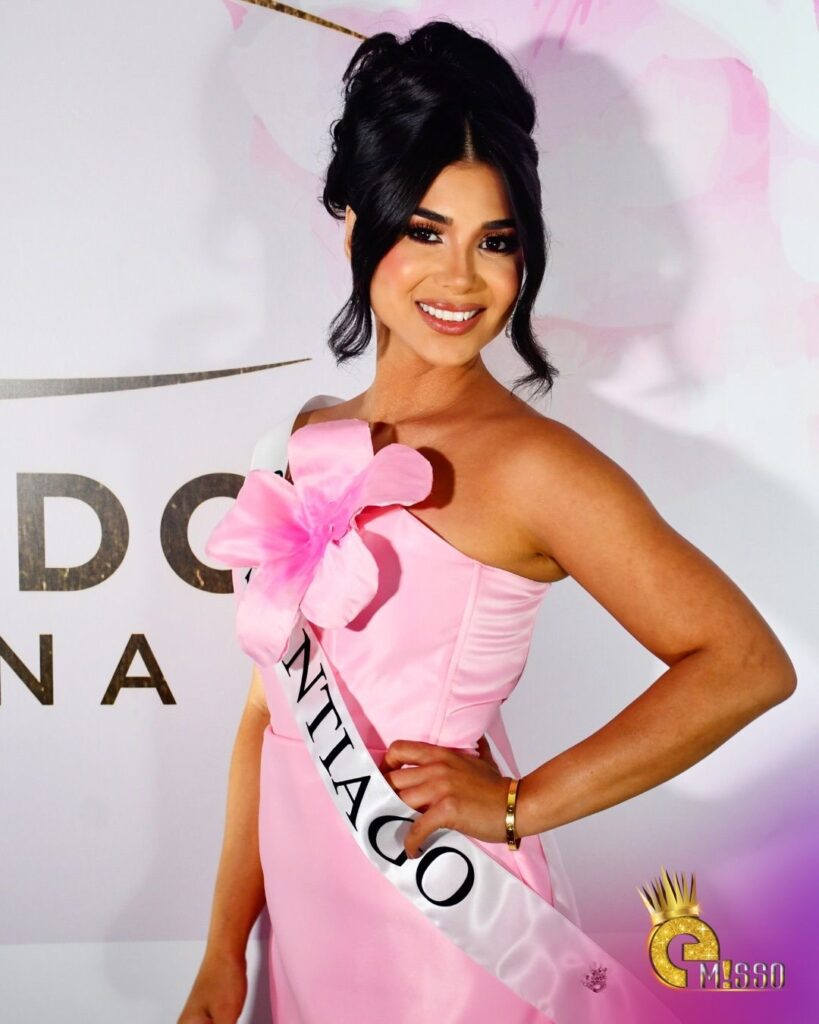La actriz Emy Reyes representará a Santiago en el Miss Mundo Dominicana 2025