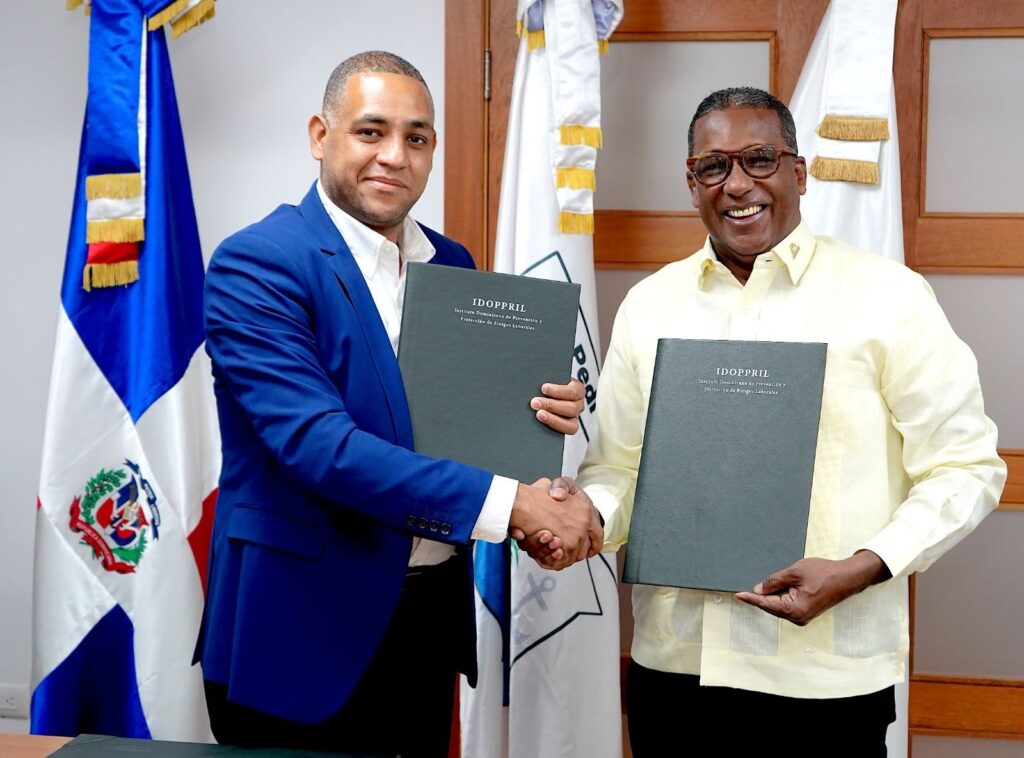 IDOPPRIL y Ayuntamiento SPM firman convenio en favor de seguridad y salud laboral