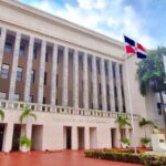 Ministerio de Educación llama a reanudar la docencia en provincias en alerta verde y amarilla