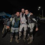 Tres pilotos de motocicleta dominicanos recorren todo el país en tiempo récord