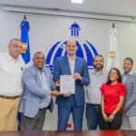 Academia Luisito Mercedes dedica torneo al director de INABIE, Adolfo Pérez