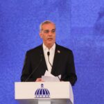 Presidente Abinader destaca que en RD operan 42 empresas de manufactura de equipos médicos; 7 de estas figuran entre las 10 principales del mundo