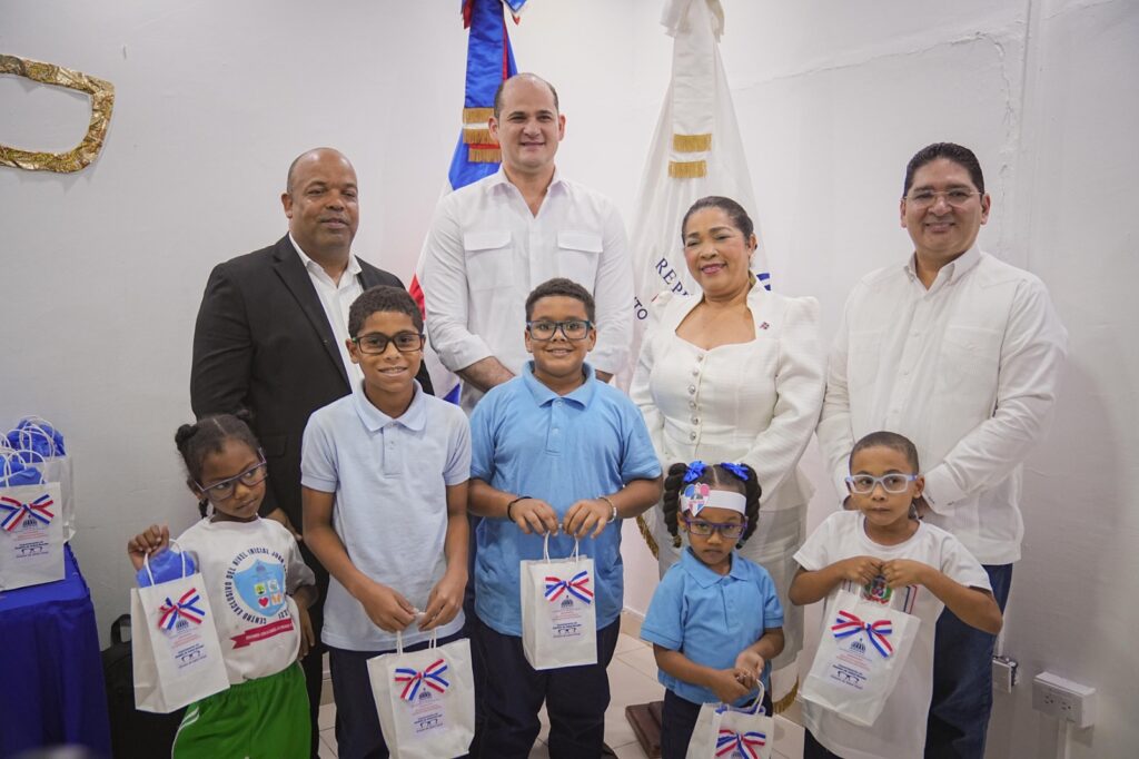 Director del INABIE destaca aportes a la permanencia estudiantil en las aulas