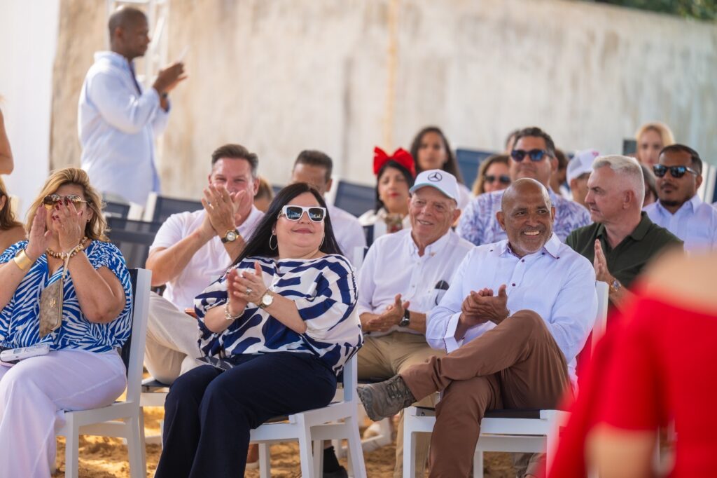 Inicia oficialmente el proyecto Ocean Paradise con su primer picazo en Uvero Alto