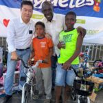 Mars Wang respalda jornada solidaria del Día de Reyes que llena de sonrisas a niños de La Romana