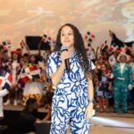 Hilvanando Ilusiones – Dominicana Pinta Bien: el futuro de una nación vestida de arte, talento y orgullo patrio.