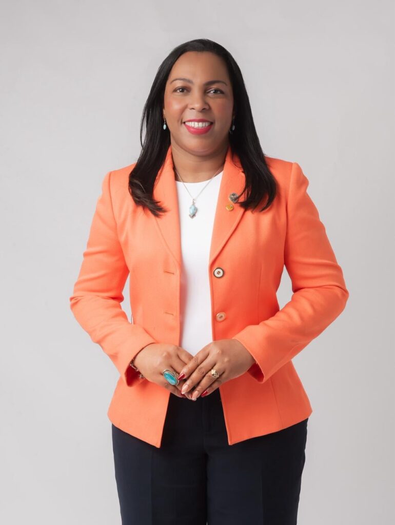 Anuncia Maribel Lorenzo (Presidenta Internacional SLADE y Vicedecana FCES-UASD) XXXIX Congreso Internacional SLADE 2026 en Costa Rica