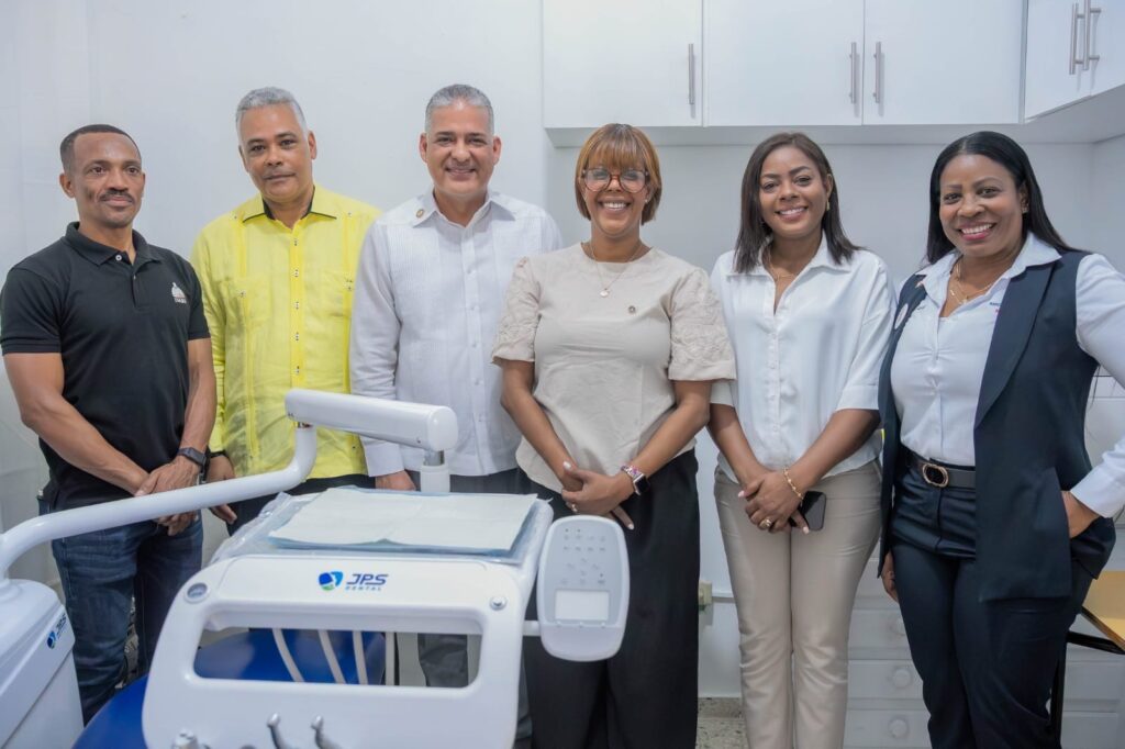 INABIE pone en funcionamiento nuevo módulo de salud bucal en Sánchez para beneficiar a más de 1,260 estudiantes