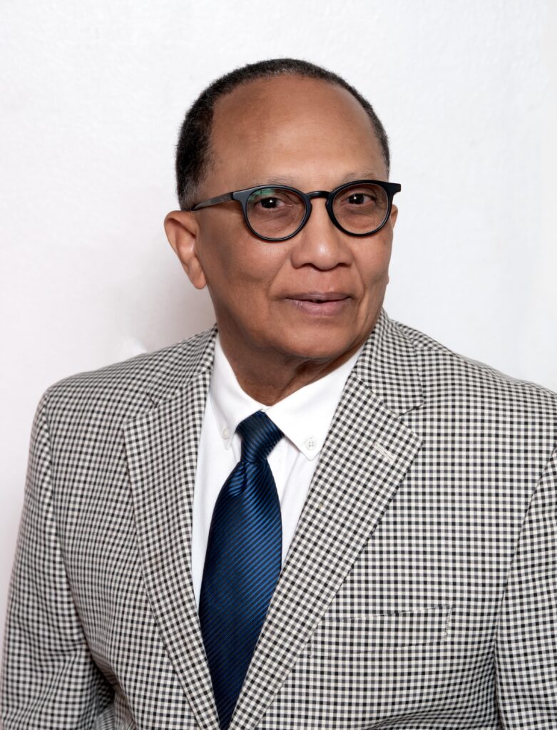 Embajador ante la UNESCO Manny Felix informa visita oficial presidente Abinader a Francia por invitación de Macron