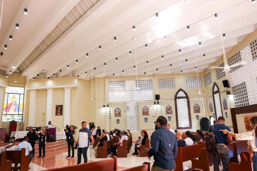 Propeep remoza templo comunitario en SDO y fortalece espacios de fe