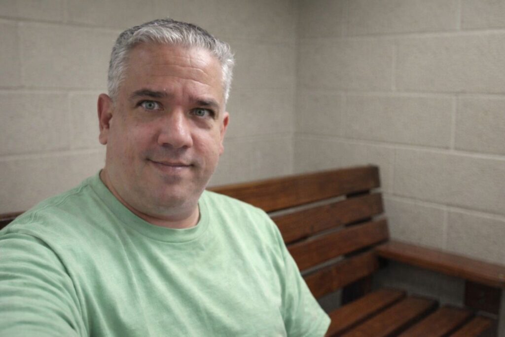 Jueza Fátima Rodríguez deja en libertad a “Piloto”, imputado por violencia de género y amenazas de muerte, pese a pruebas y antecedentes presentados por el Ministerio Público