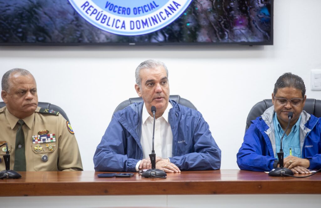 Presidente Abinader dispone una serie de medidas para acudir en auxilio de familias afectadas por fuertes lluvias de las últimas horas en diferentes puntos del país