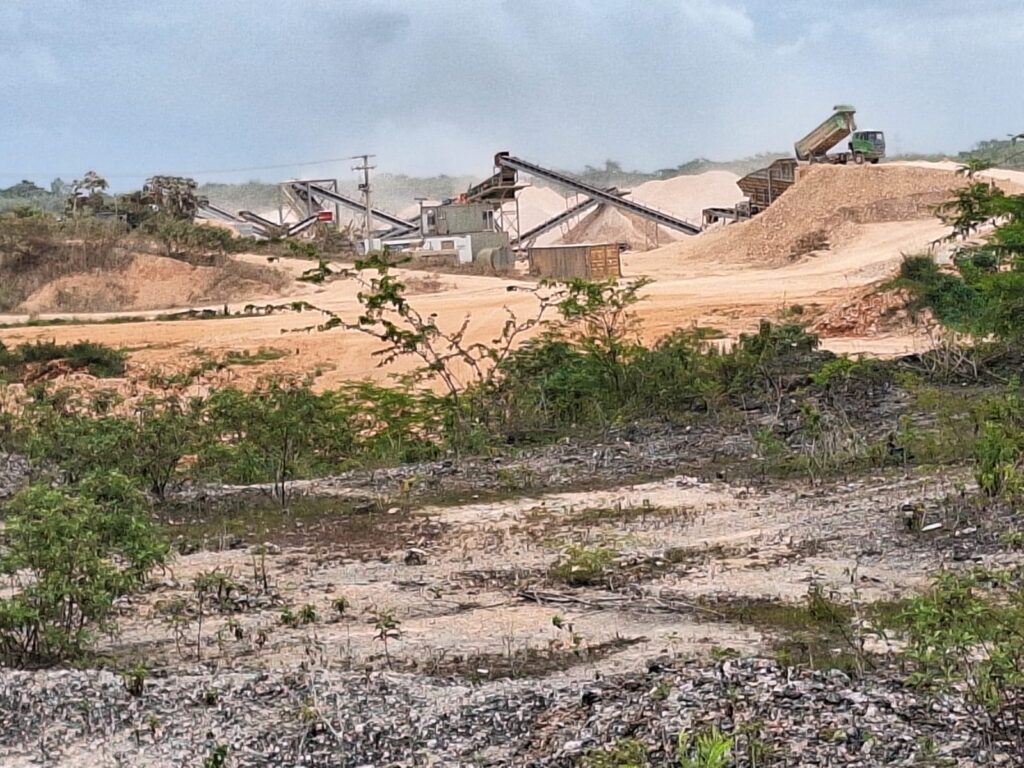 CDP y propietarios de terrenos denuncian invasión de propiedades en Boca Chica